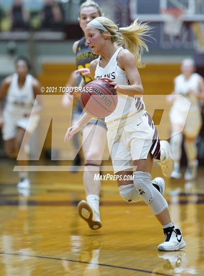 Thumbnail 2 in David Crockett @ Dobyns-Bennett photogallery.