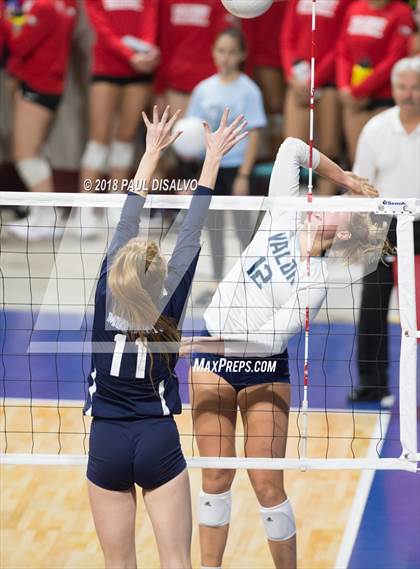Thumbnail 2 in Valor Christian vs. Ralston Valley (CHSAA 5A 2nd Round) photogallery.