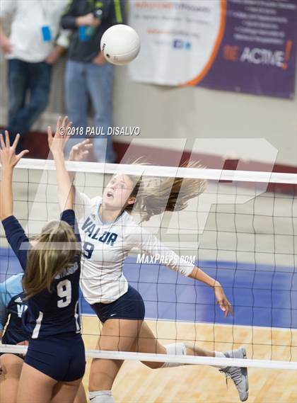 Thumbnail 3 in Valor Christian vs. Ralston Valley (CHSAA 5A 2nd Round) photogallery.