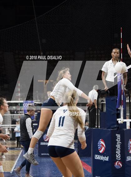 Thumbnail 2 in Valor Christian vs. Ralston Valley (CHSAA 5A 2nd Round) photogallery.