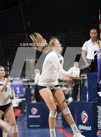Thumbnail 3 in Valor Christian vs. Ralston Valley (CHSAA 5A 2nd Round) photogallery.