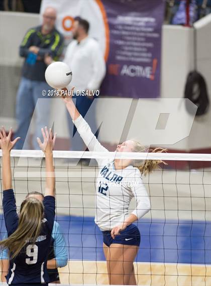 Thumbnail 1 in Valor Christian vs. Ralston Valley (CHSAA 5A 2nd Round) photogallery.
