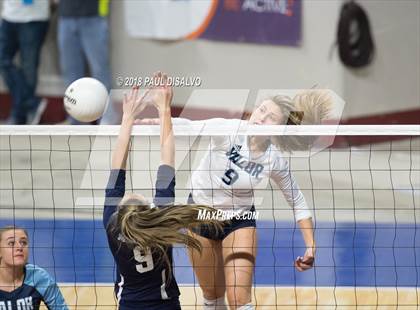 Thumbnail 1 in Valor Christian vs. Ralston Valley (CHSAA 5A 2nd Round) photogallery.