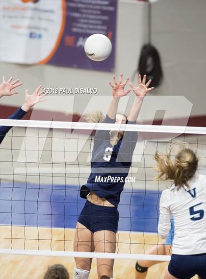 Thumbnail 1 in Valor Christian vs. Ralston Valley (CHSAA 5A 2nd Round) photogallery.