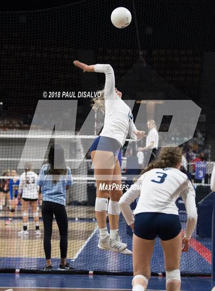 Thumbnail 2 in Valor Christian vs. Ralston Valley (CHSAA 5A 2nd Round) photogallery.