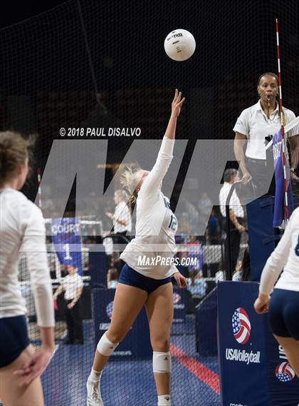 Thumbnail 1 in Valor Christian vs. Ralston Valley (CHSAA 5A 2nd Round) photogallery.