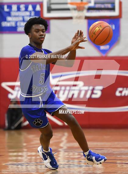 Thumbnail 3 in Patrick Taylor Science & Tech Academy @ John Curtis Christian (John Curtis Invitational) photogallery.