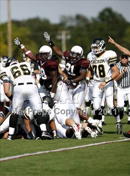 Thumbnail 2 in Sachem North @ Bay Shore photogallery.