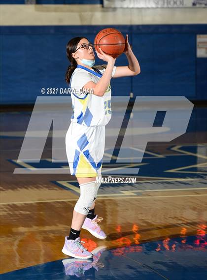 Thumbnail 2 in Charter Oak vs. Flintridge Sacred Heart (San Marino Tournament) photogallery.