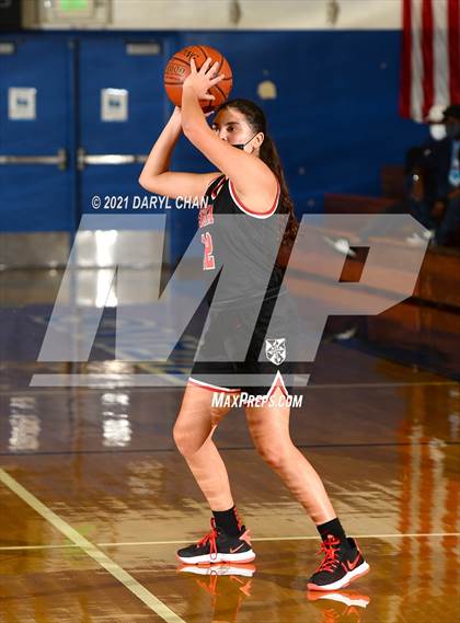 Thumbnail 2 in Charter Oak vs. Flintridge Sacred Heart (San Marino Tournament) photogallery.