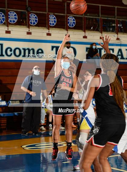Thumbnail 2 in Charter Oak vs. Flintridge Sacred Heart (San Marino Tournament) photogallery.