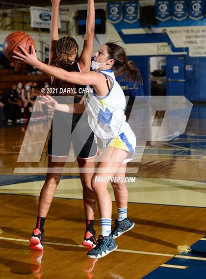Thumbnail 2 in Charter Oak vs. Flintridge Sacred Heart (San Marino Tournament) photogallery.