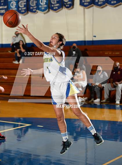 Thumbnail 3 in Charter Oak vs. Flintridge Sacred Heart (San Marino Tournament) photogallery.