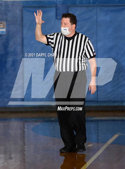 Thumbnail 3 in Charter Oak vs. Flintridge Sacred Heart (San Marino Tournament) photogallery.