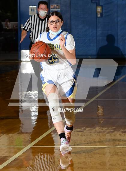 Thumbnail 2 in Charter Oak vs. Flintridge Sacred Heart (San Marino Tournament) photogallery.