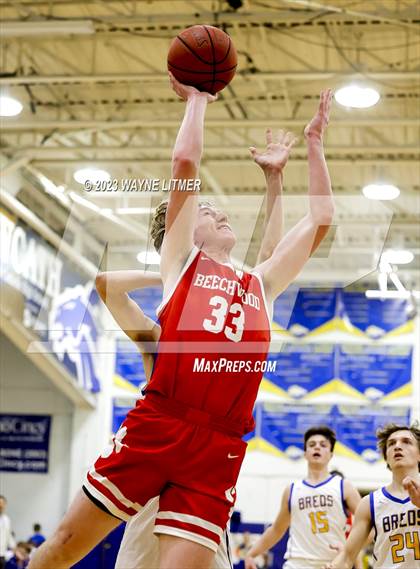 Thumbnail 1 in Beechwood @ Newport Central Catholic photogallery.