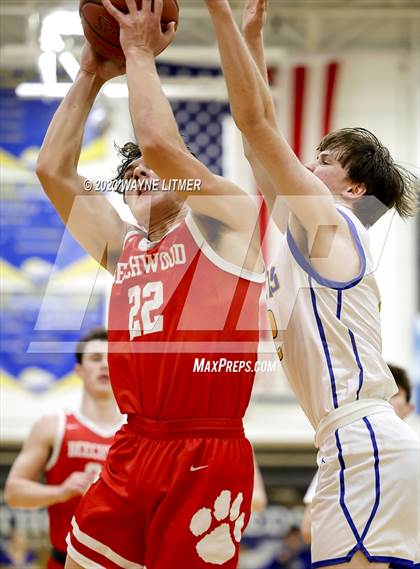Thumbnail 1 in Beechwood @ Newport Central Catholic photogallery.