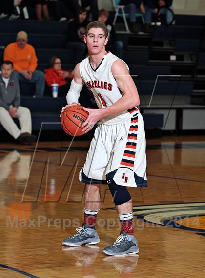 Thumbnail 1 in King's Academy vs Grainger County (Seymour Christmas Classic) photogallery.