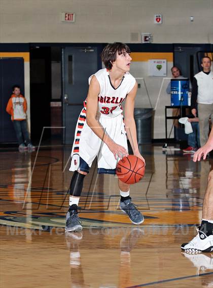 Thumbnail 3 in King's Academy vs Grainger County (Seymour Christmas Classic) photogallery.