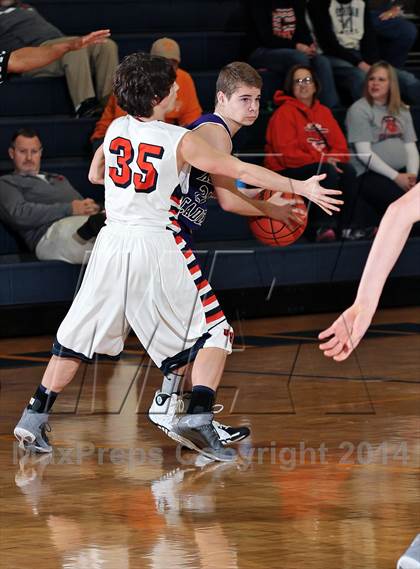 Thumbnail 2 in King's Academy vs Grainger County (Seymour Christmas Classic) photogallery.