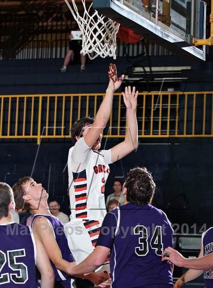 Thumbnail 3 in King's Academy vs Grainger County (Seymour Christmas Classic) photogallery.
