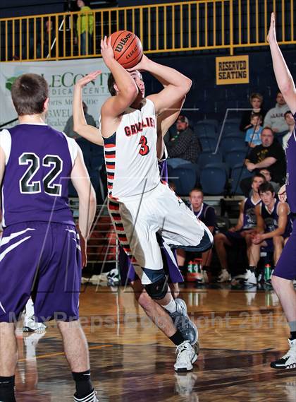 Thumbnail 2 in King's Academy vs Grainger County (Seymour Christmas Classic) photogallery.