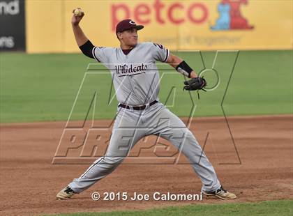 Thumbnail 2 in Alamo Heights vs. Calallen (UIL 5A Regional) photogallery.