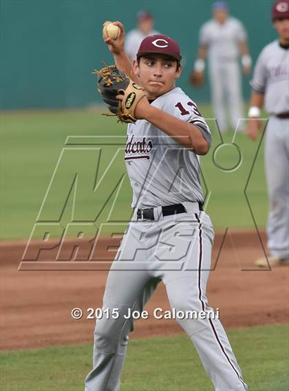 Thumbnail 2 in Alamo Heights vs. Calallen (UIL 5A Regional) photogallery.