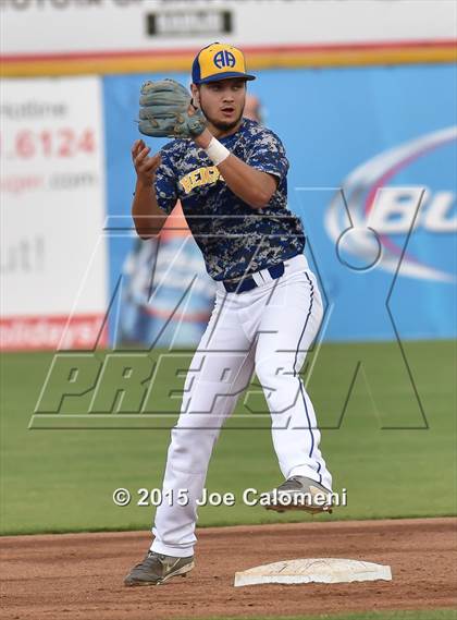 Thumbnail 2 in Alamo Heights vs. Calallen (UIL 5A Regional) photogallery.