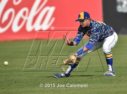 Thumbnail 1 in Alamo Heights vs. Calallen (UIL 5A Regional) photogallery.