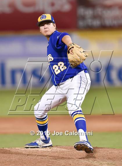Thumbnail 1 in Alamo Heights vs. Calallen (UIL 5A Regional) photogallery.
