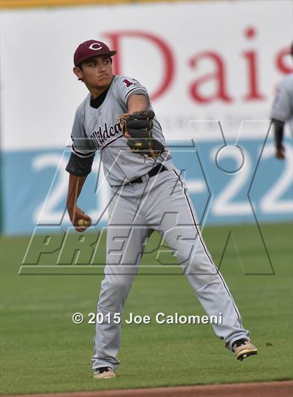Thumbnail 3 in Alamo Heights vs. Calallen (UIL 5A Regional) photogallery.