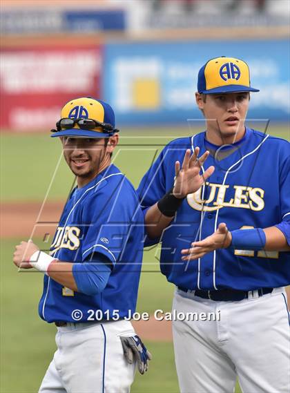 Thumbnail 3 in Alamo Heights vs. Calallen (UIL 5A Regional) photogallery.