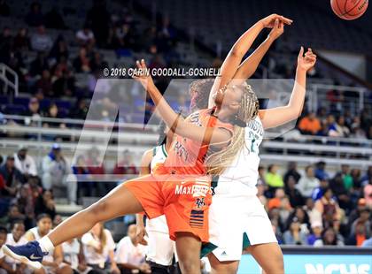Thumbnail 1 in North Pitt vs. Kinston (NCHSAA 2A Regional Playoff) photogallery.
