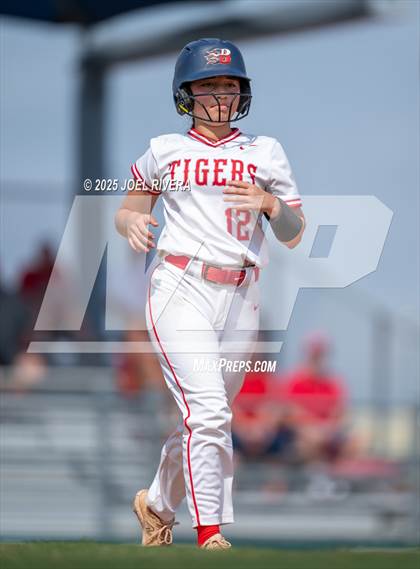 Thumbnail 1 in Seven Lakes @ Katy photogallery.