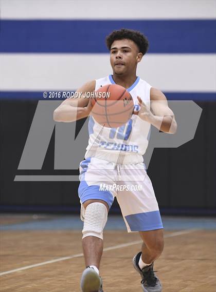 Thumbnail 2 in Angleton @ Sam Rayburn (McDonald's Texas Invitational)  photogallery.