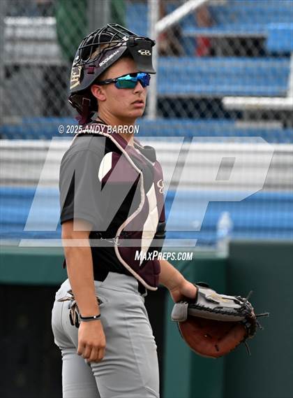 Thumbnail 3 in Bishop Manogue vs. Faith Lutheran (NIAA 5A Round 1) photogallery.