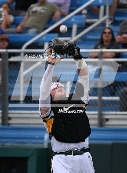 Thumbnail 1 in Bishop Manogue vs. Faith Lutheran (NIAA 5A Round 1) photogallery.