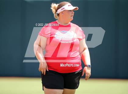 Thumbnail 3 in Hallettsville vs. Coahoma (UIL 3A Softball Final) photogallery.