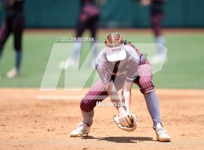 Thumbnail 2 in Hallettsville vs. Coahoma (UIL 3A Softball Final) photogallery.