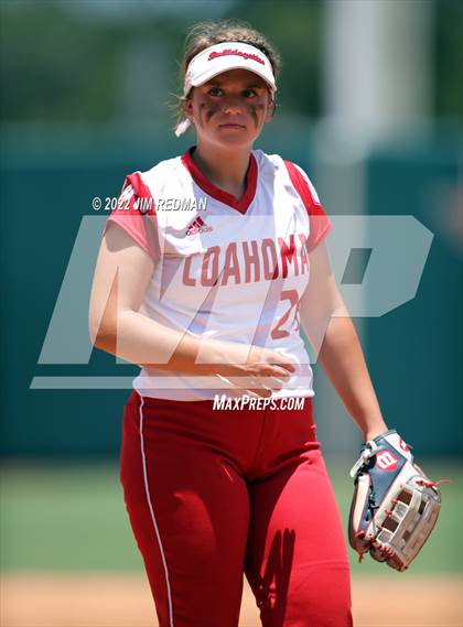Thumbnail 3 in Hallettsville vs. Coahoma (UIL 3A Softball Final) photogallery.