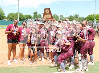 Thumbnail 3 in Hallettsville vs. Coahoma (UIL 3A Softball Final) photogallery.