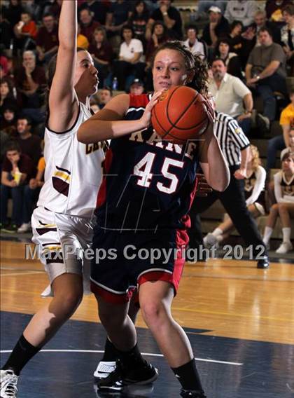 Thumbnail 3 in Kane vs. Elk County Catholic (PIAA District IX A Consolation) photogallery.