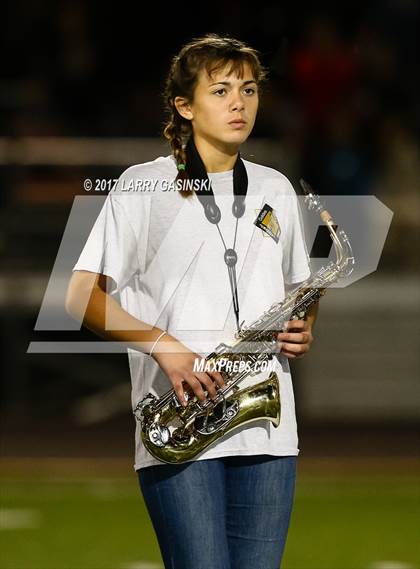 Thumbnail 2 in Golden Valley vs. Bishop Diego (CIF SS Div. 6 Final) photogallery.