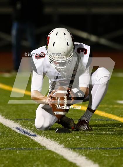 Thumbnail 2 in Golden Valley vs. Bishop Diego (CIF SS Div. 6 Final) photogallery.