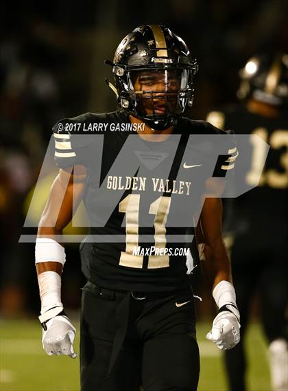 Thumbnail 2 in Golden Valley vs. Bishop Diego (CIF SS Div. 6 Final) photogallery.