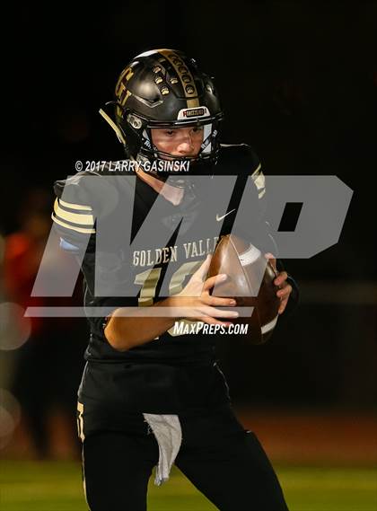 Thumbnail 1 in Golden Valley vs. Bishop Diego (CIF SS Div. 6 Final) photogallery.