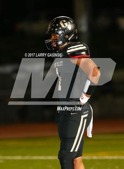 Thumbnail 2 in Golden Valley vs. Bishop Diego (CIF SS Div. 6 Final) photogallery.