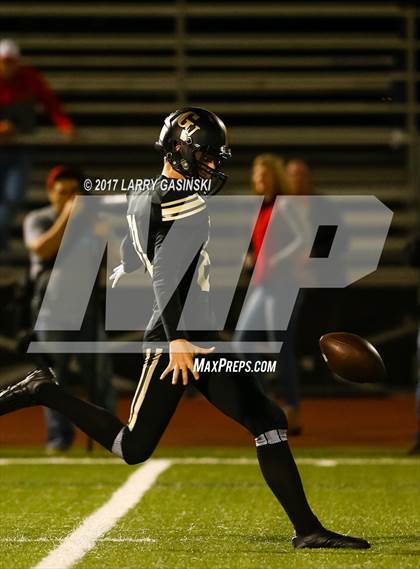 Thumbnail 2 in Golden Valley vs. Bishop Diego (CIF SS Div. 6 Final) photogallery.