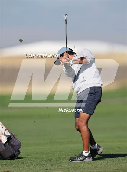 Thumbnail 2 in CHSAA 5A Finals - Day 2 photogallery.